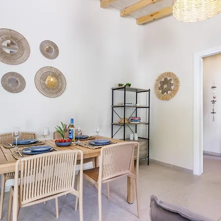 Paisios Daire Skopelos